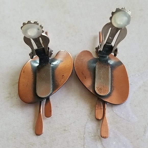 Vintage Renoir Copper Artist Pallet Clip Earrings - Picture 6 of 12